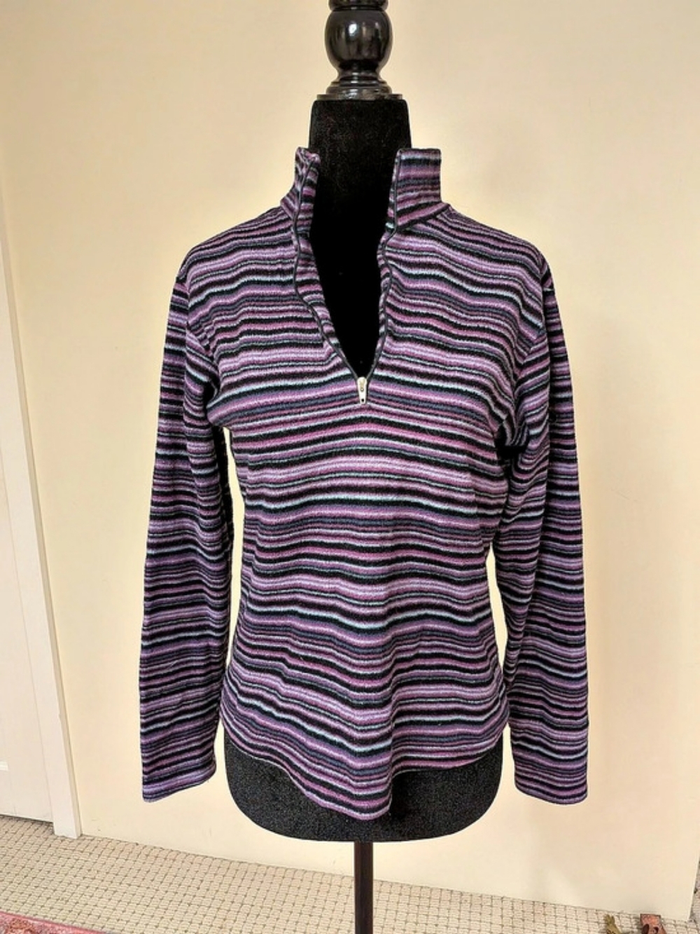 Patagonia Capilene Striped 1/4 Zip Fleece Pullover Purple Black Small